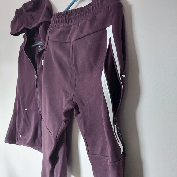 NWOT Nike Youth's Burgundy Slim Fit Sweats Jacket & Joggers Set, Size M - Picture 2 of 13